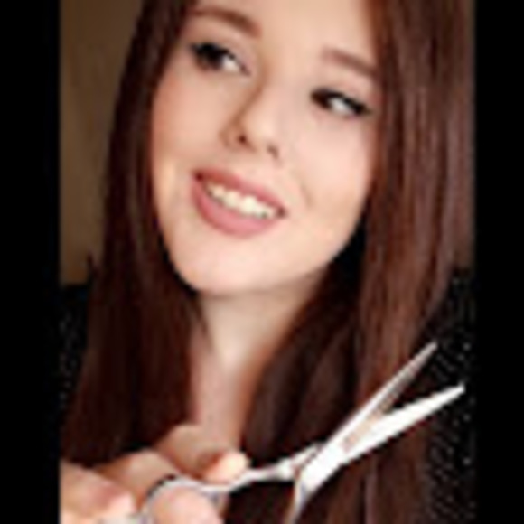 Meet your Posher, Edith - Picture 1 of 1